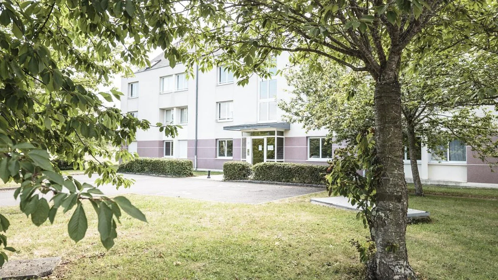 Flat Rue Louis Armand in Bruz
