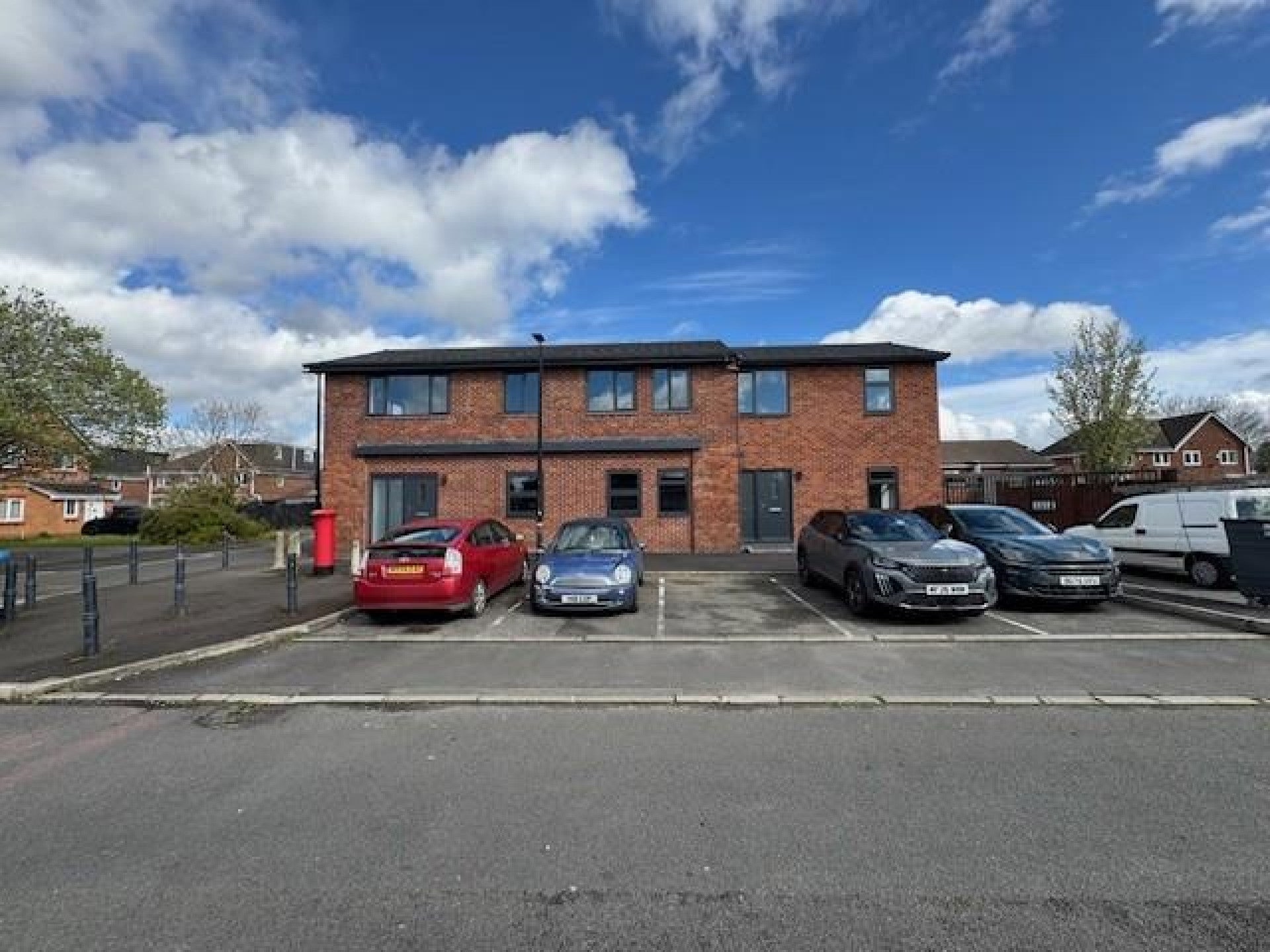 Flat Hockerley Close in Trafford