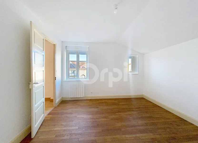Appartement Rue du Han à Longchamp-sous-Châtenois