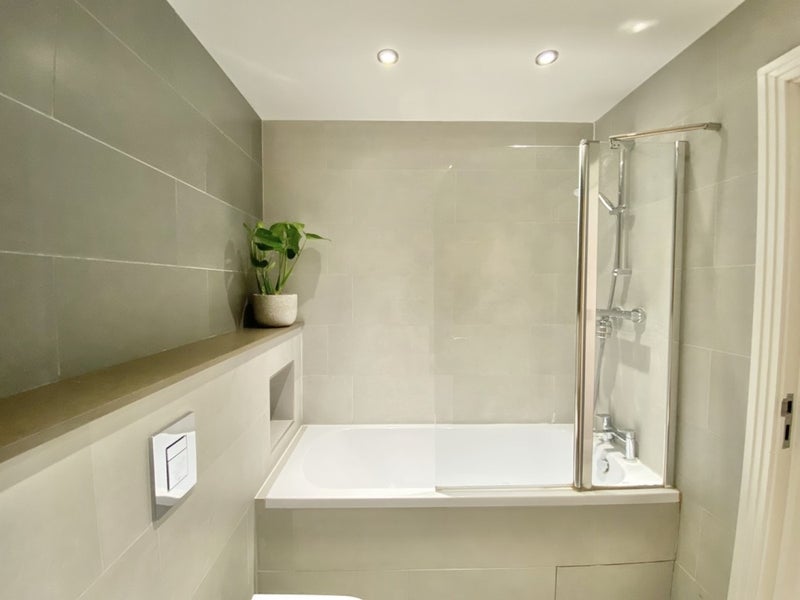 Room Lotus Mews in Greater London
