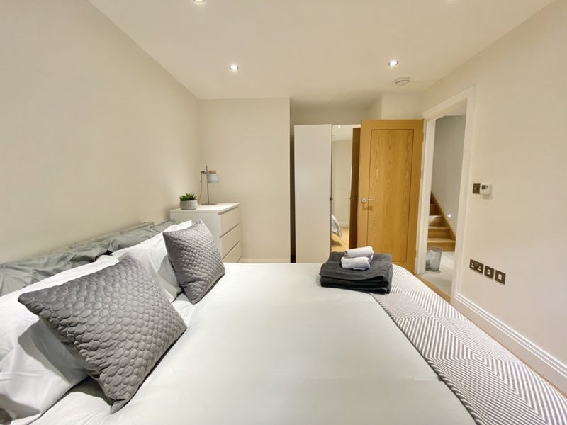 Room Lotus Mews in Greater London