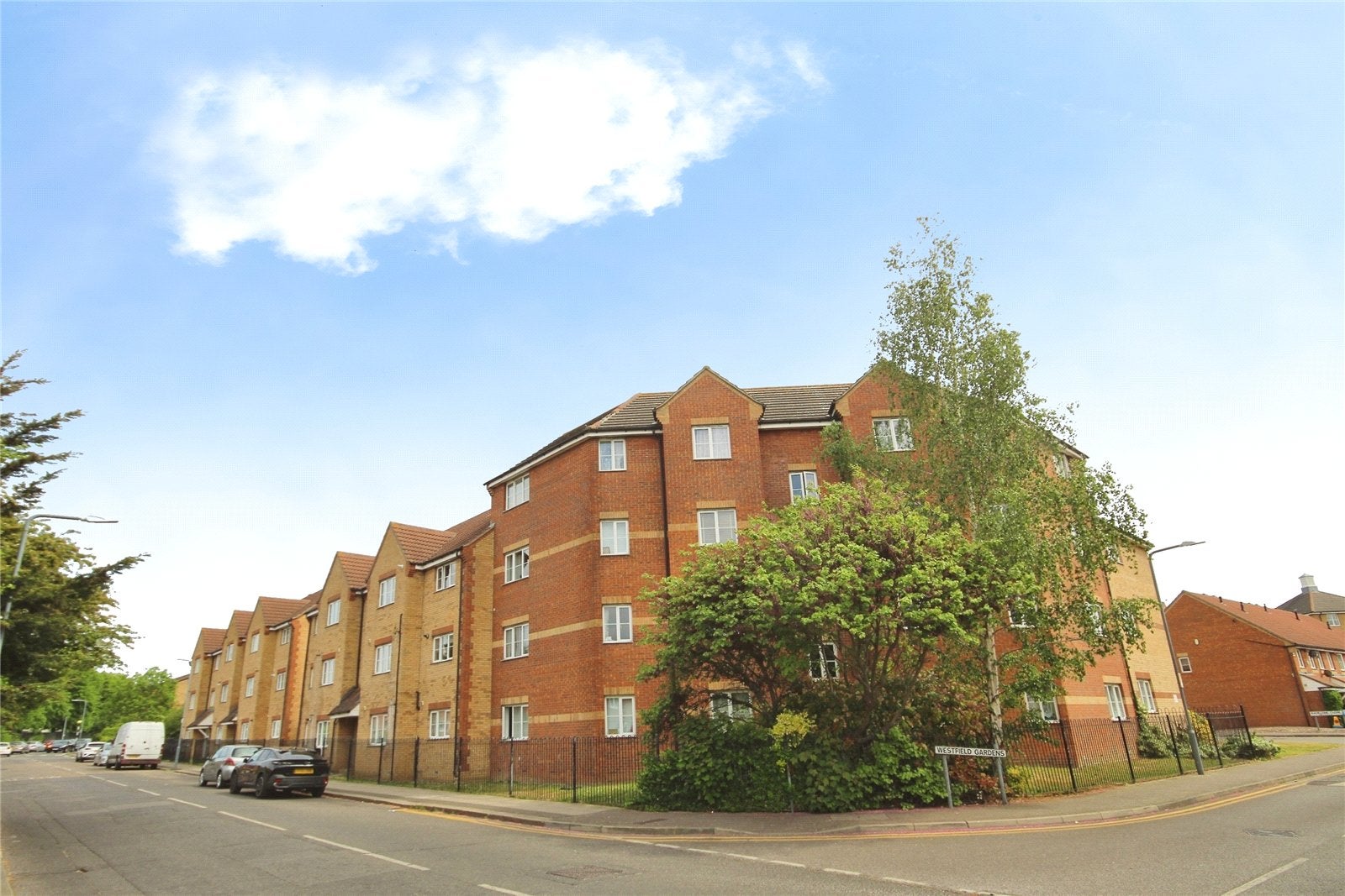 Flat Grove Road in Greater London