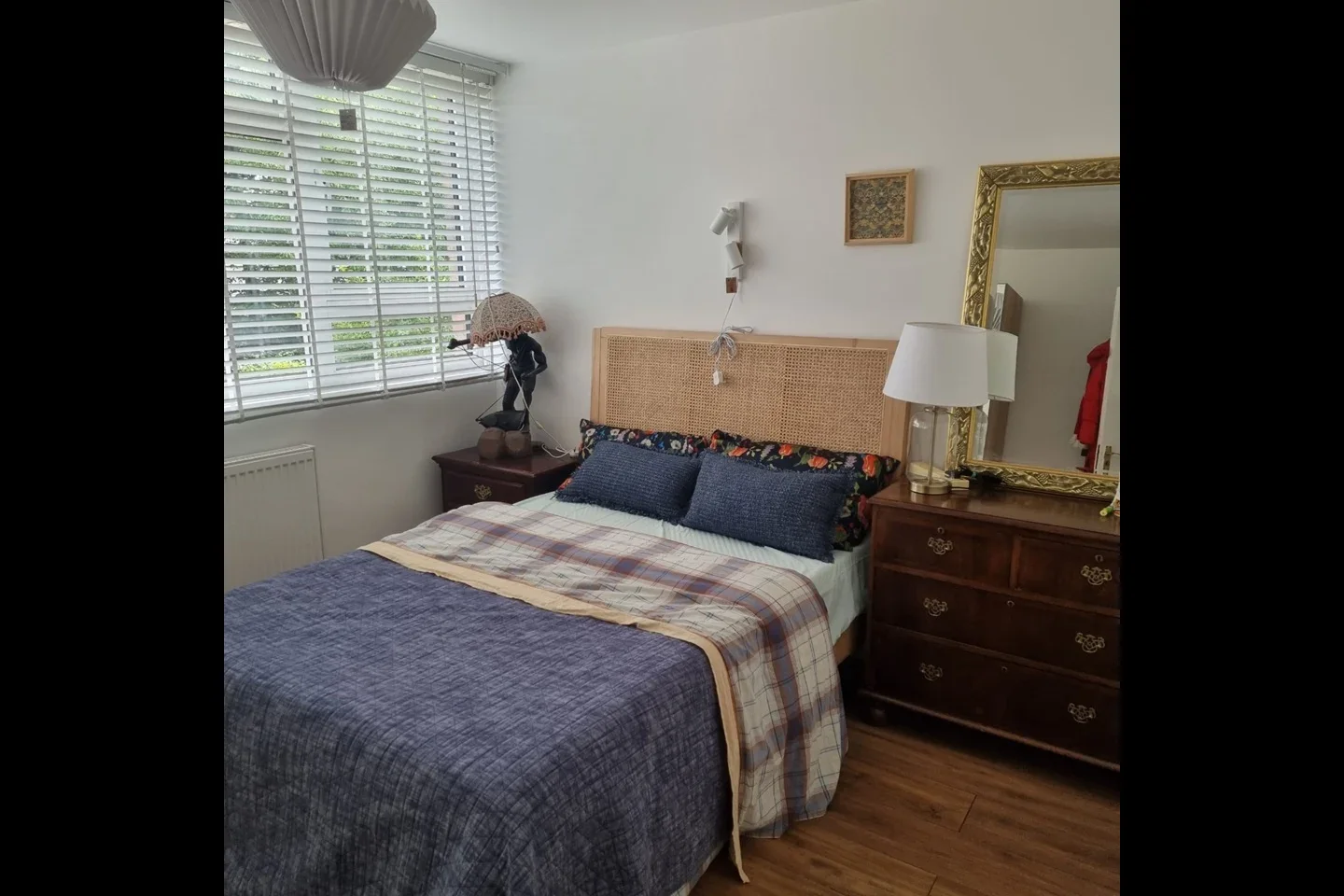 Room Eskdale Close in Greater London