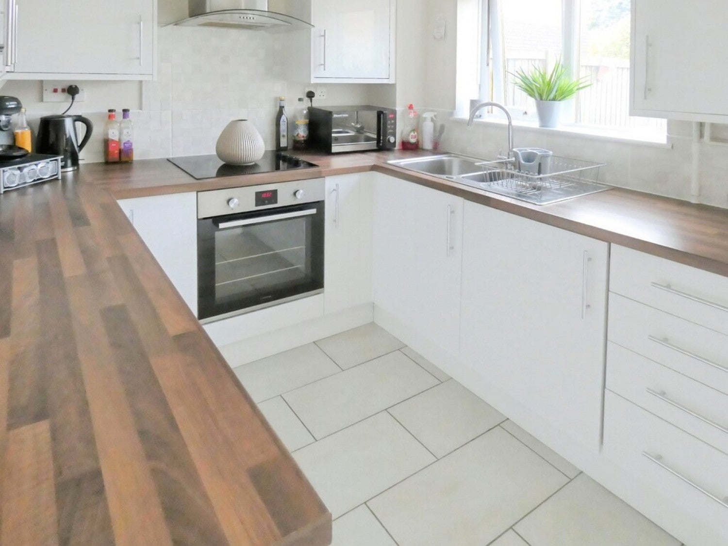 House Redwind Way in Gloucester