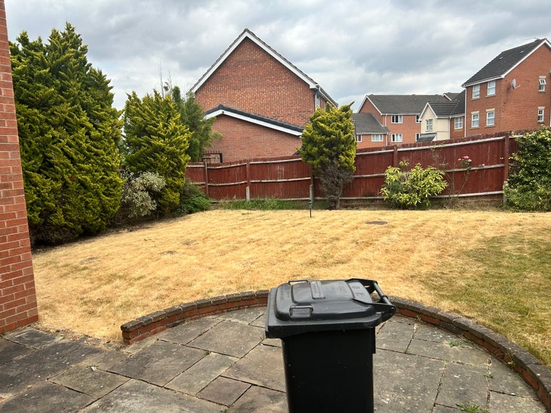 Room Shepherd Close in Leicester