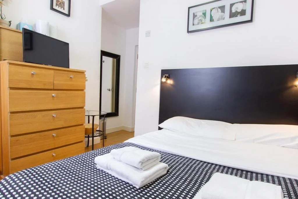 Flat Starcross Street in Greater London