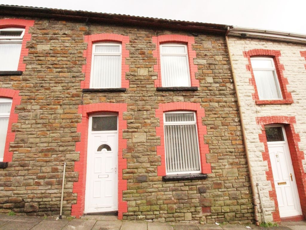 House High Street in Senghenydd