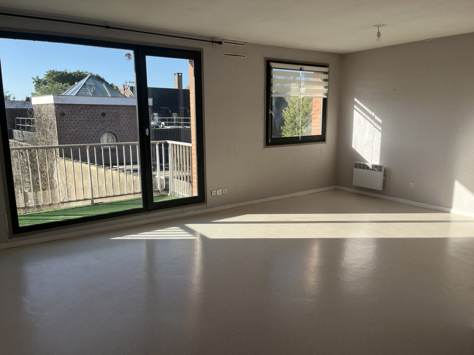 Flat Rue du Faubourg de Roubaix in Lille