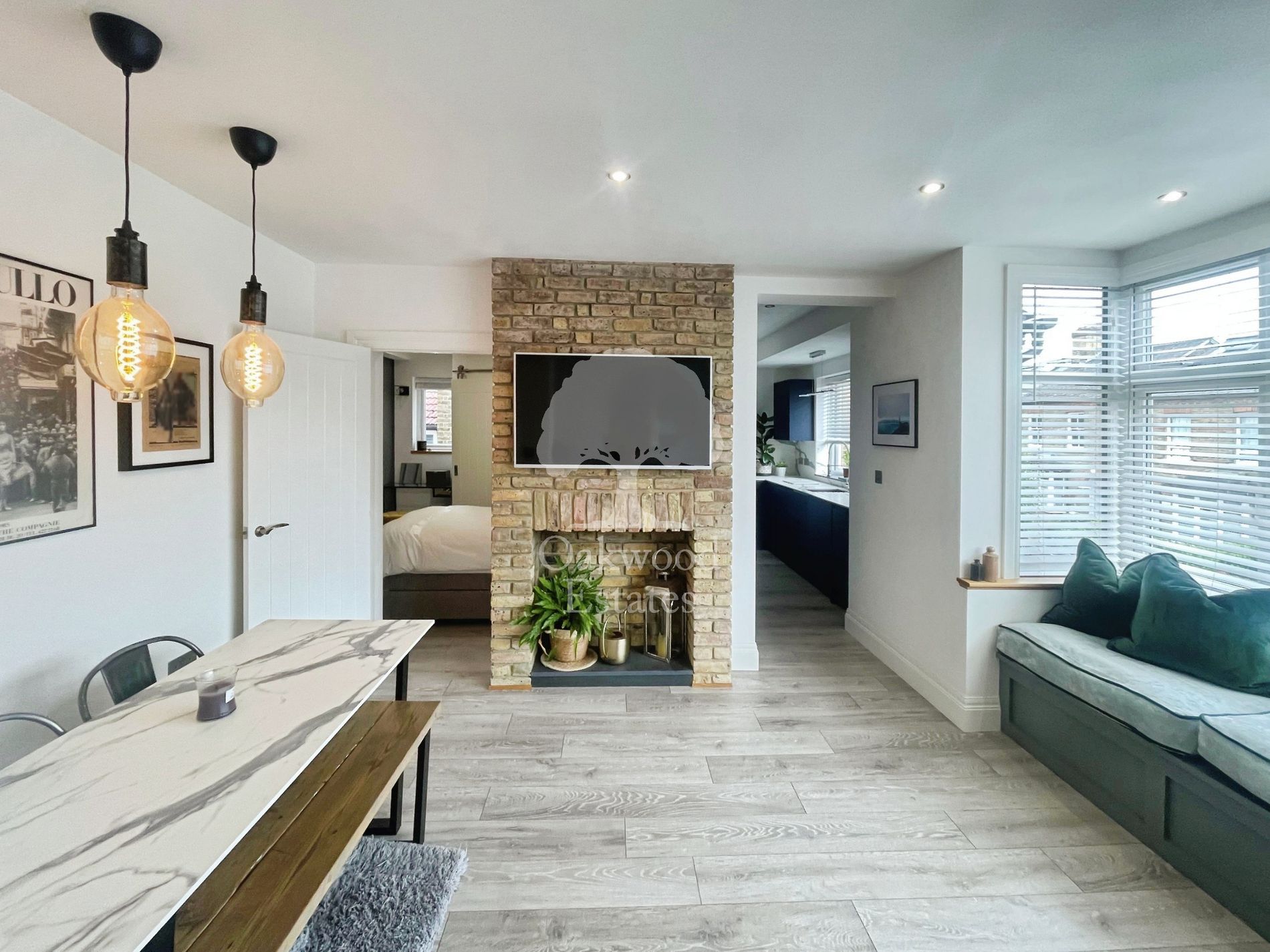 Flat Myddleton Road in Greater London