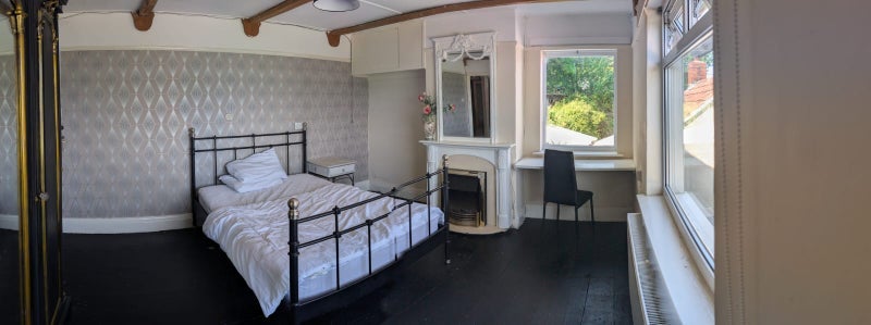 Room Kewstoke Road in Weston-super-Mare