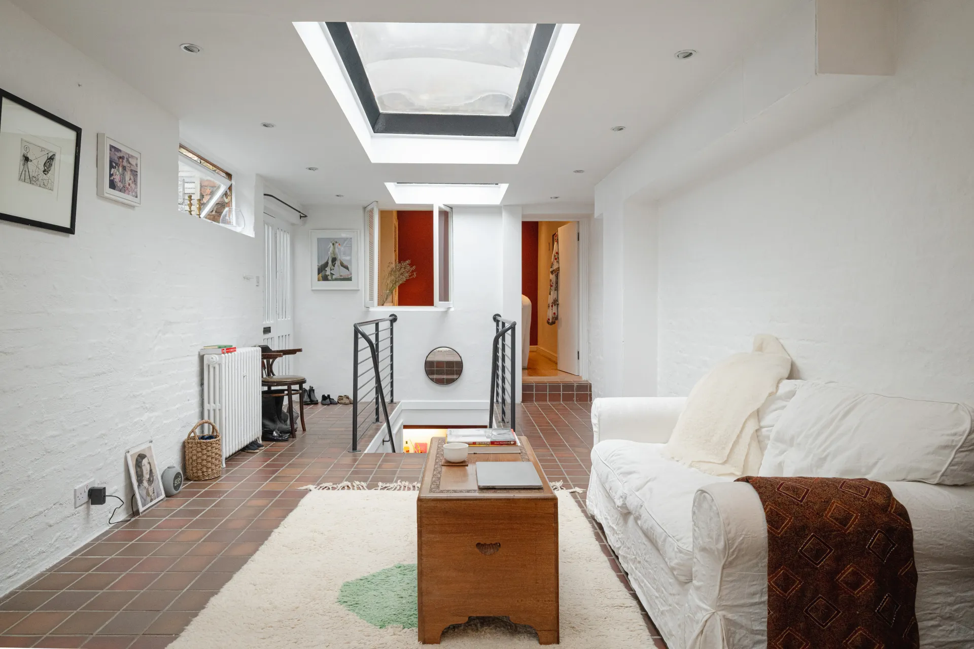 Flat Mortimer Road in Greater London