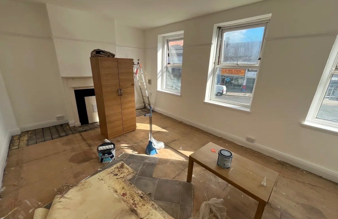 Flat Neasden Lane in Greater London