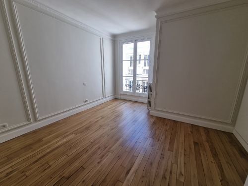 Appartement Rue Chernoviz à Paris