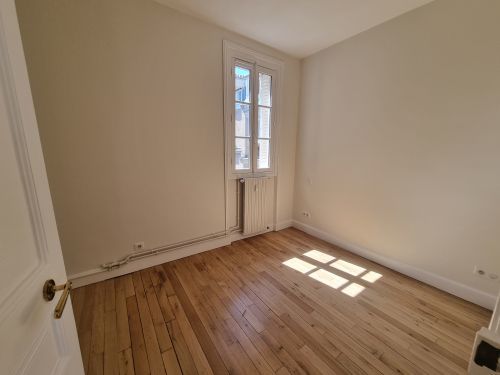 Appartement Rue Chernoviz à Paris