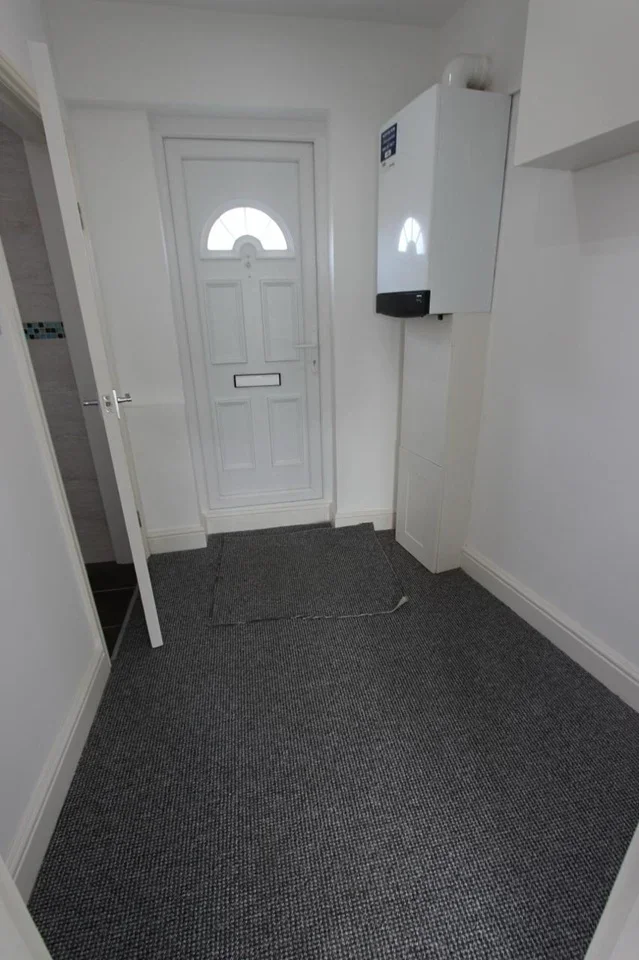 Flat Masons Avenue in Greater London