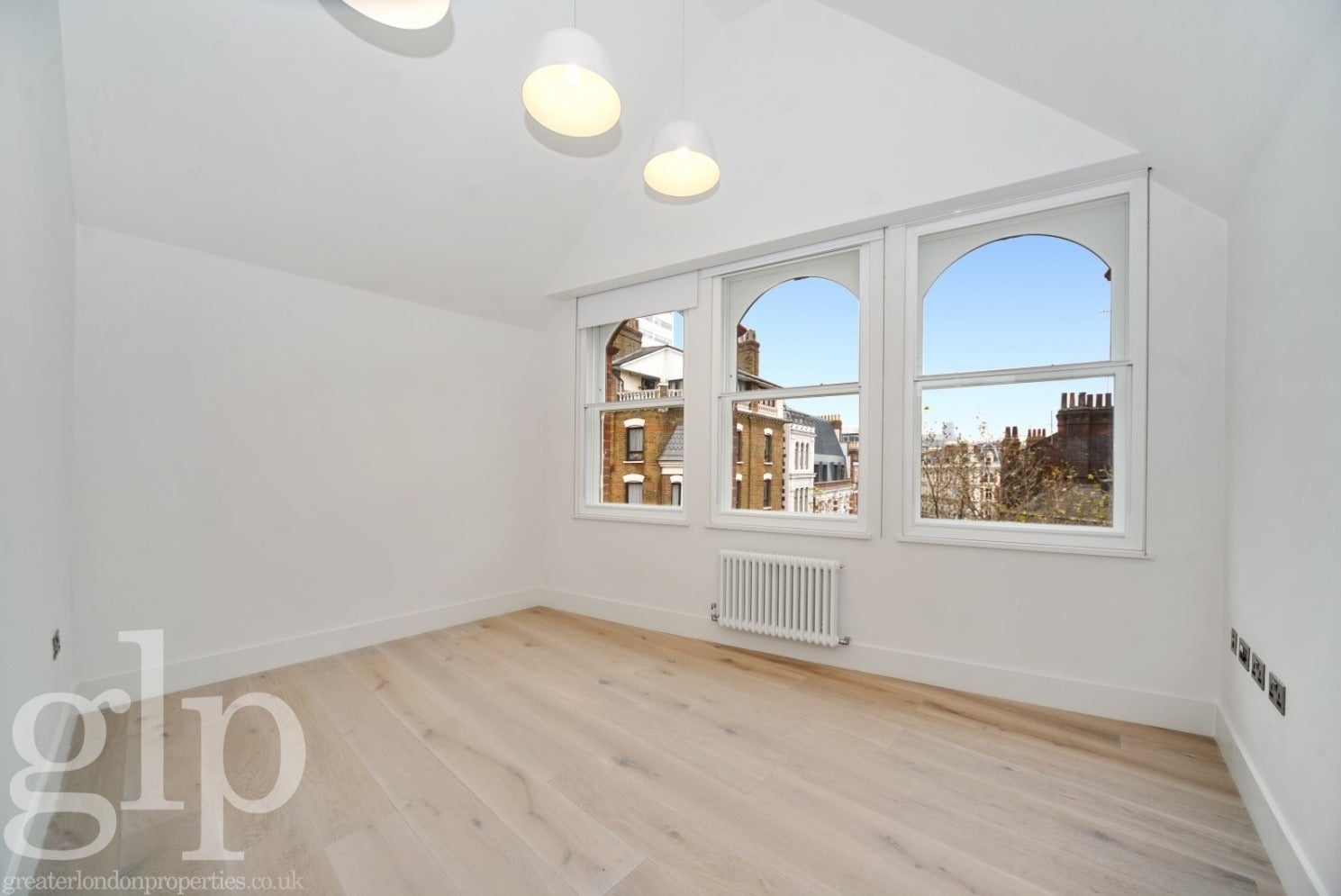 Flat Newport Place in City of Westminster