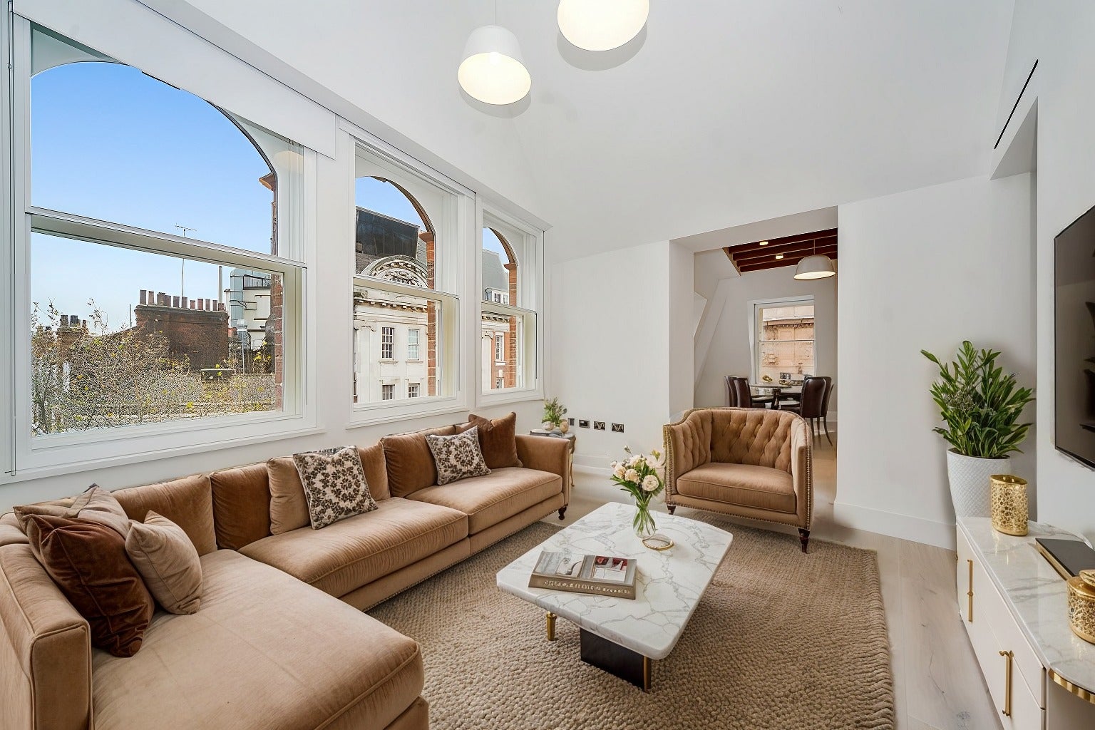 Flat Newport Place in City of Westminster