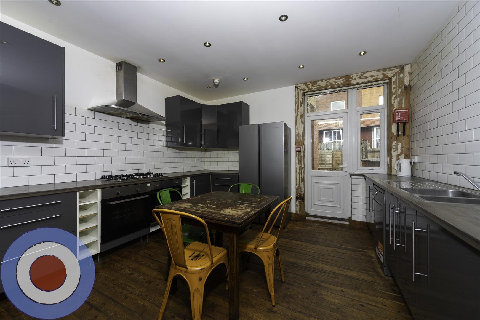 Room Cawdor Road in Manchester