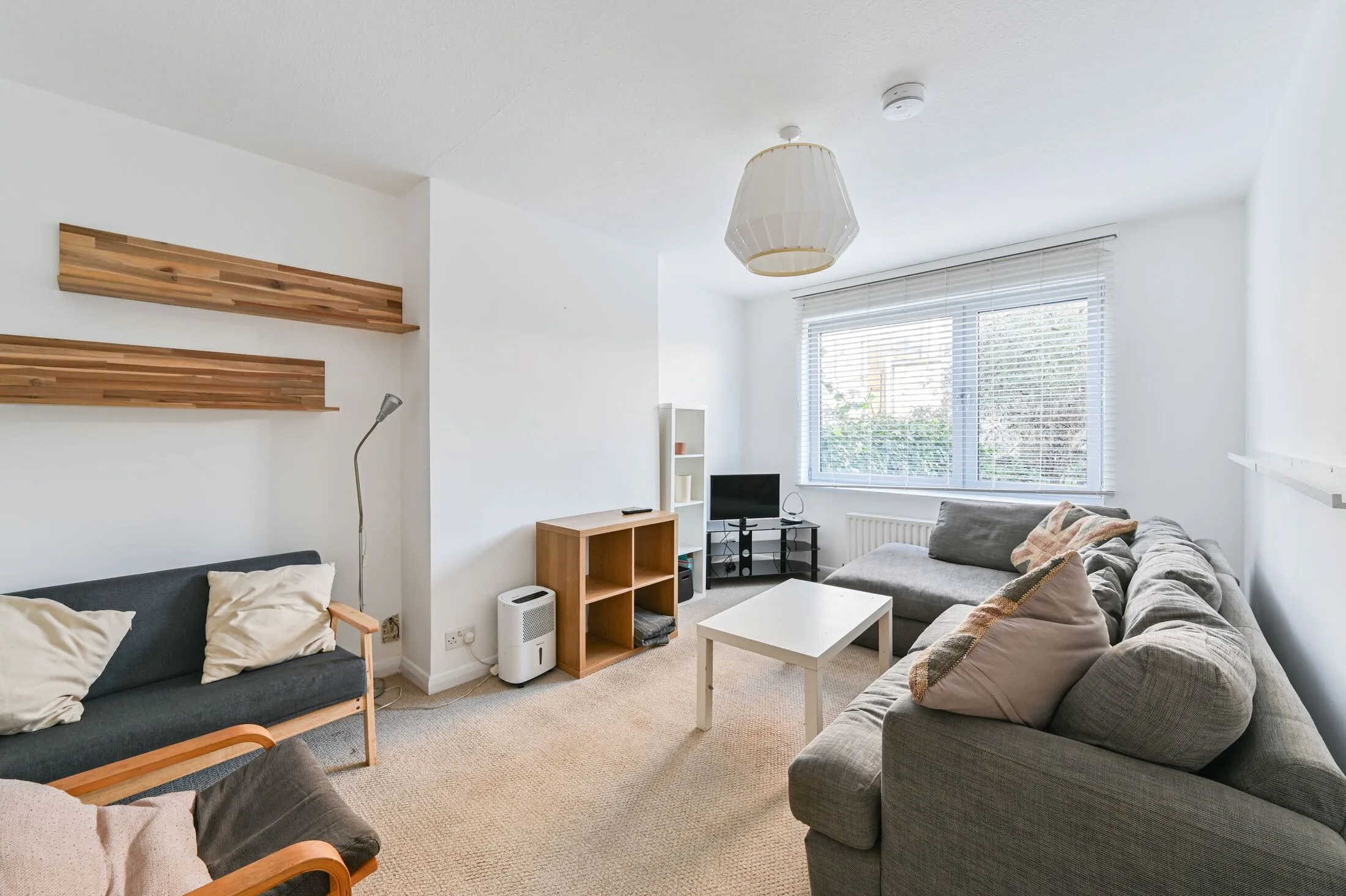 House Grenfell Road in Greater London