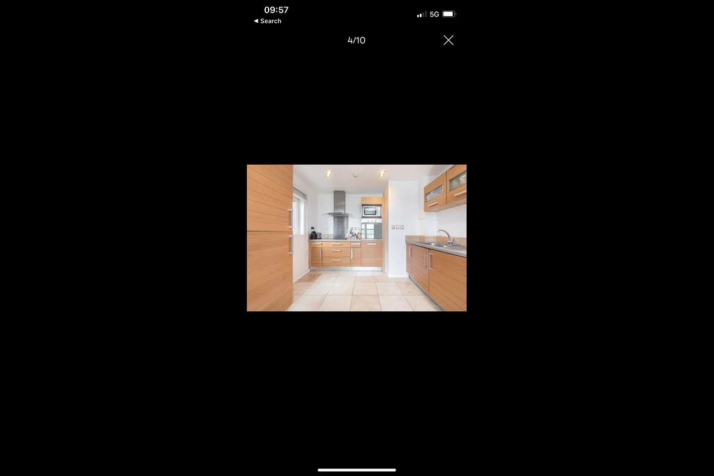 Flat Limeharbour in Greater London