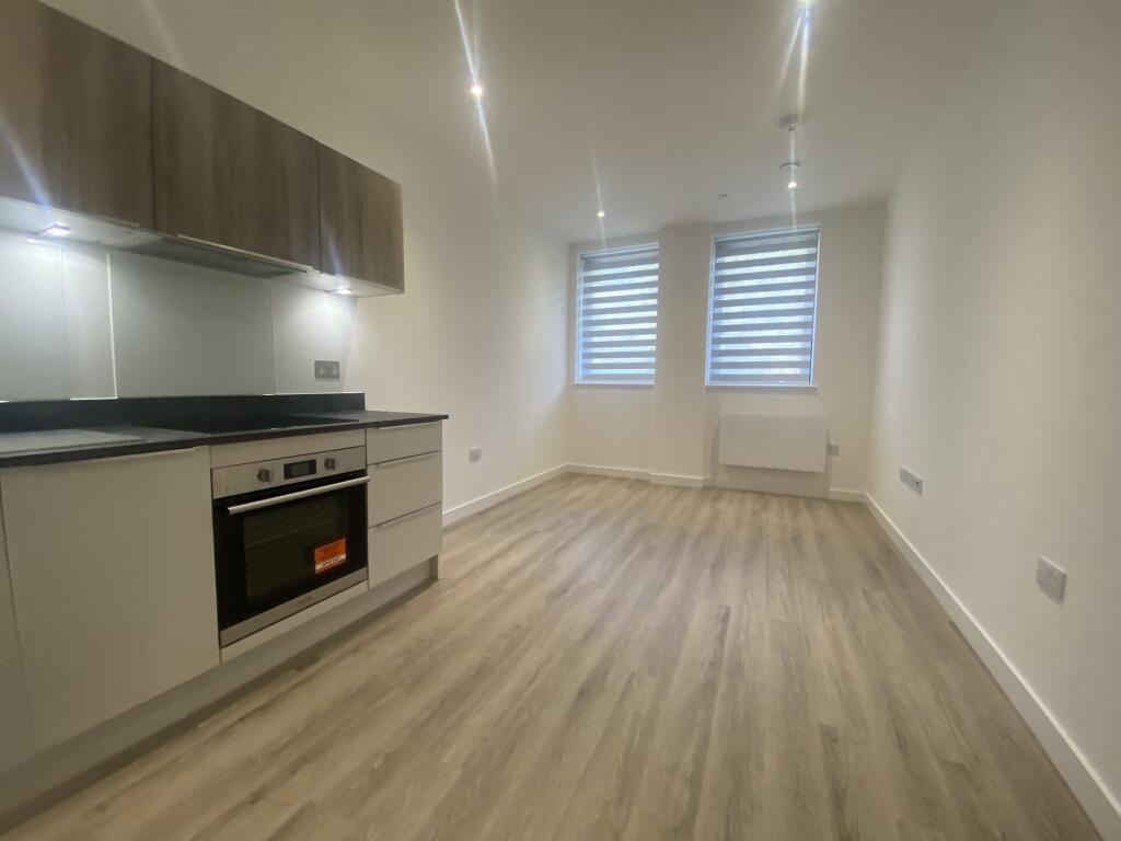 Flat Wote Street in Basingstoke and Deane