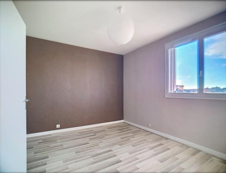 Appartement Rue de la Fontaine Saint-Germain à Châteauroux
