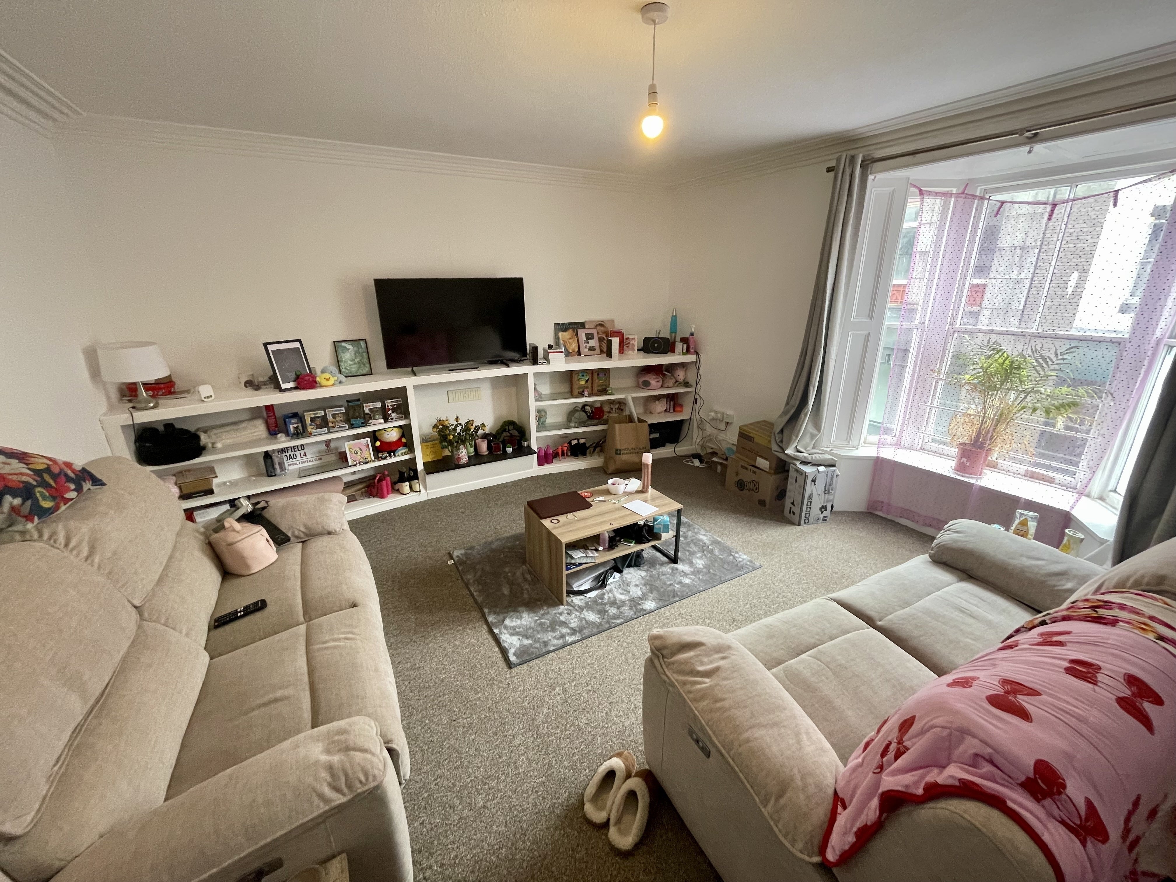 Flat Trelowarren Street in Camborne