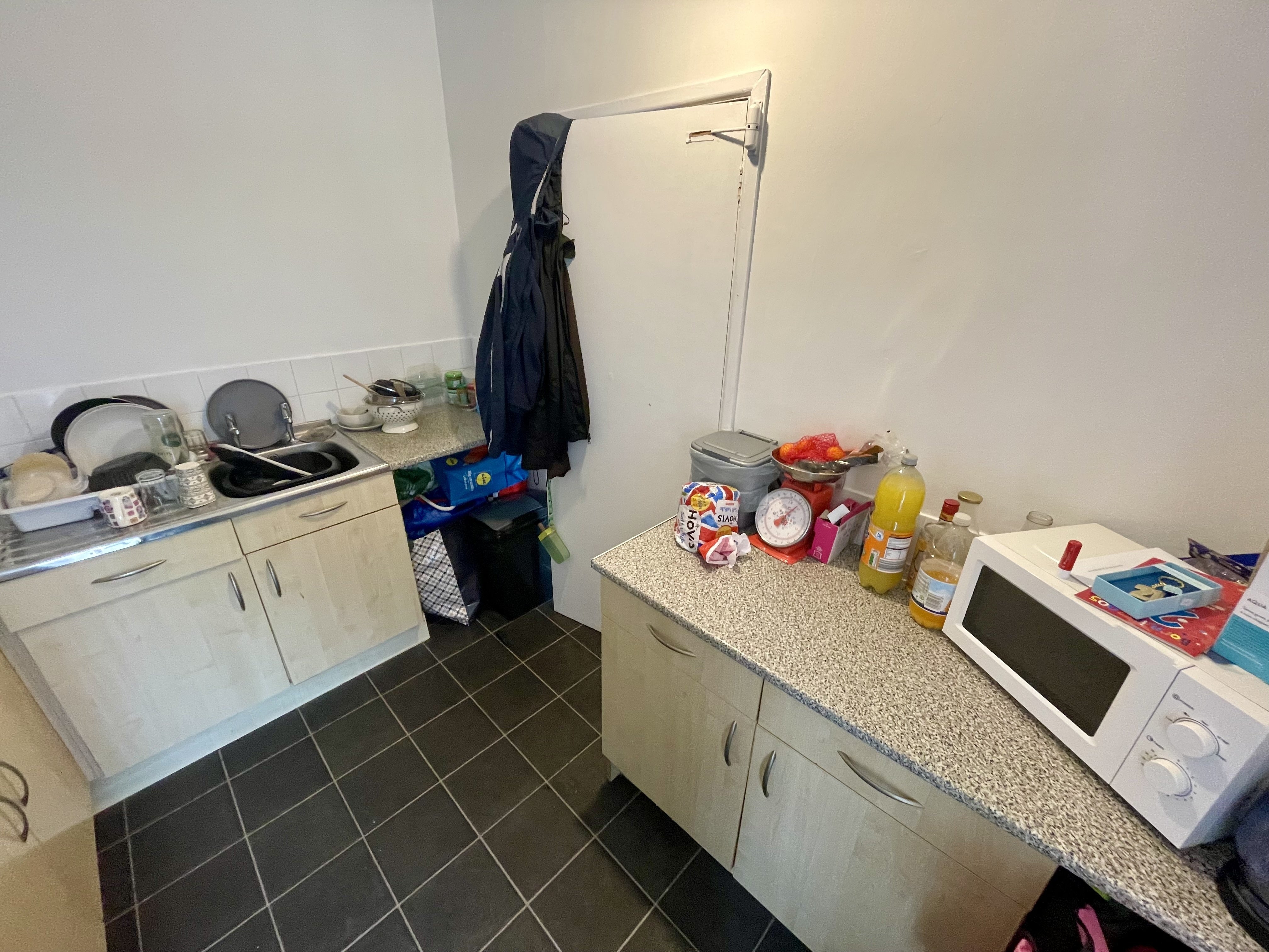 Flat Trelowarren Street in Camborne