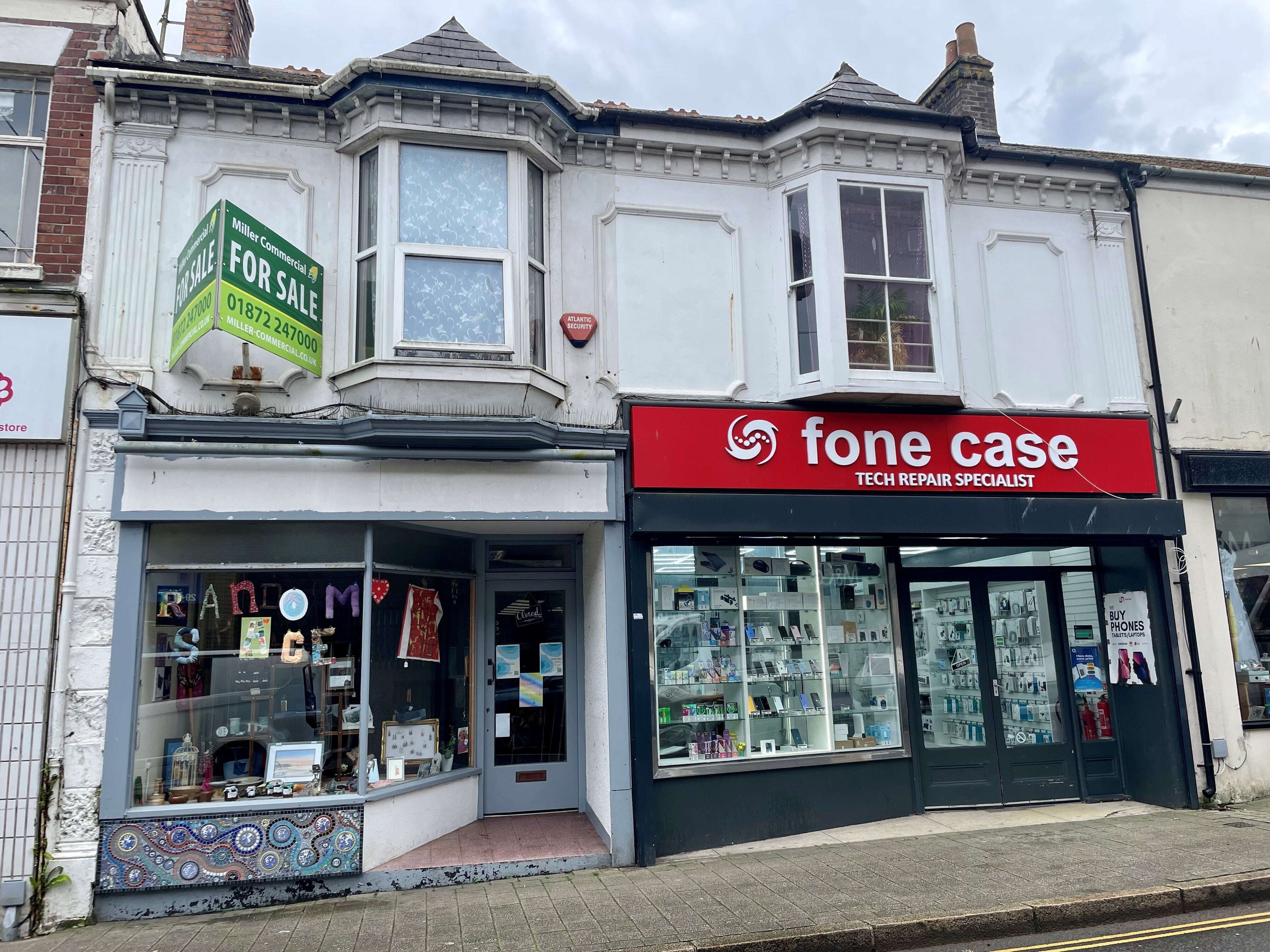 Flat Trelowarren Street in Camborne