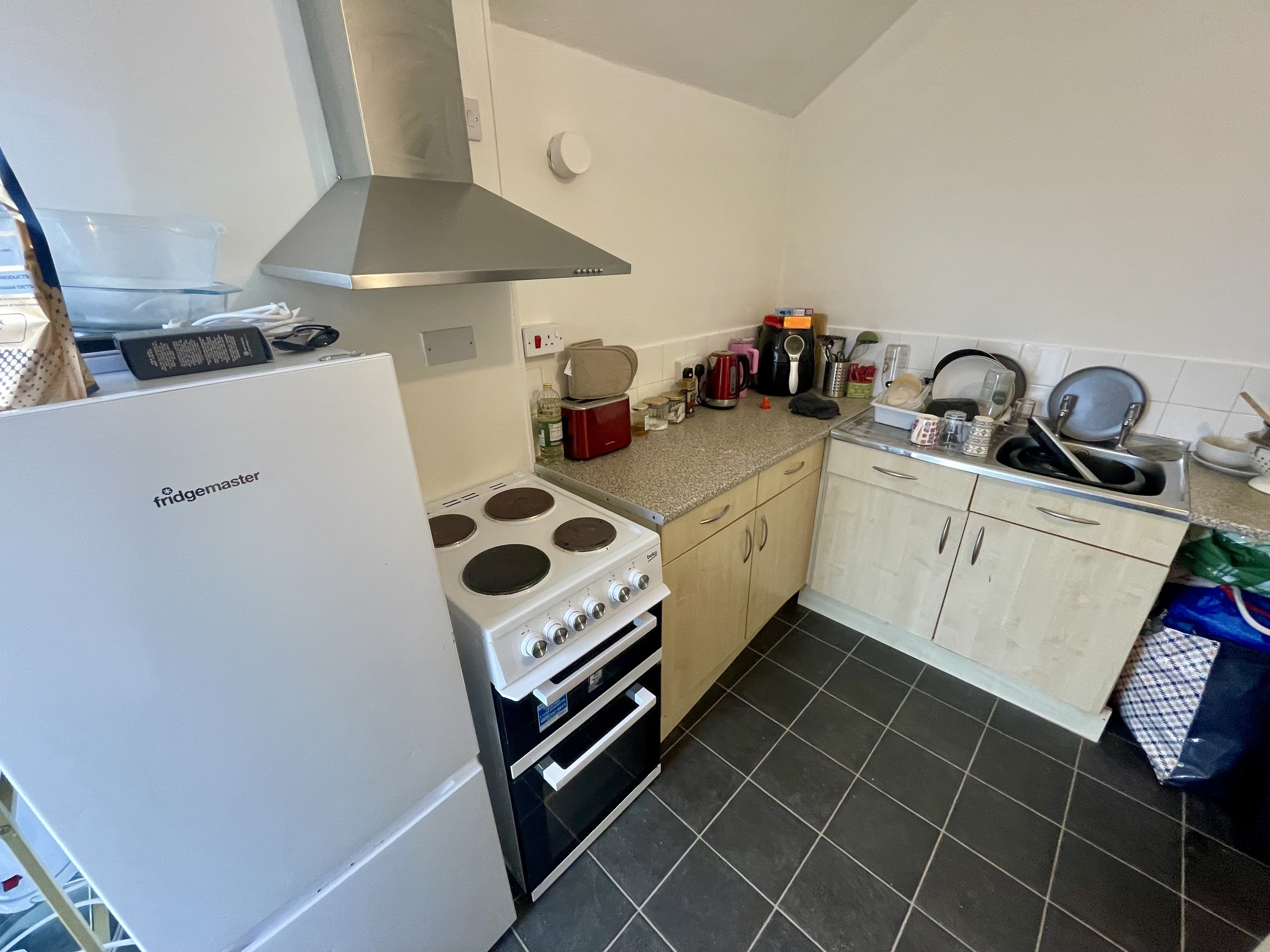 Flat Trelowarren Street in Camborne