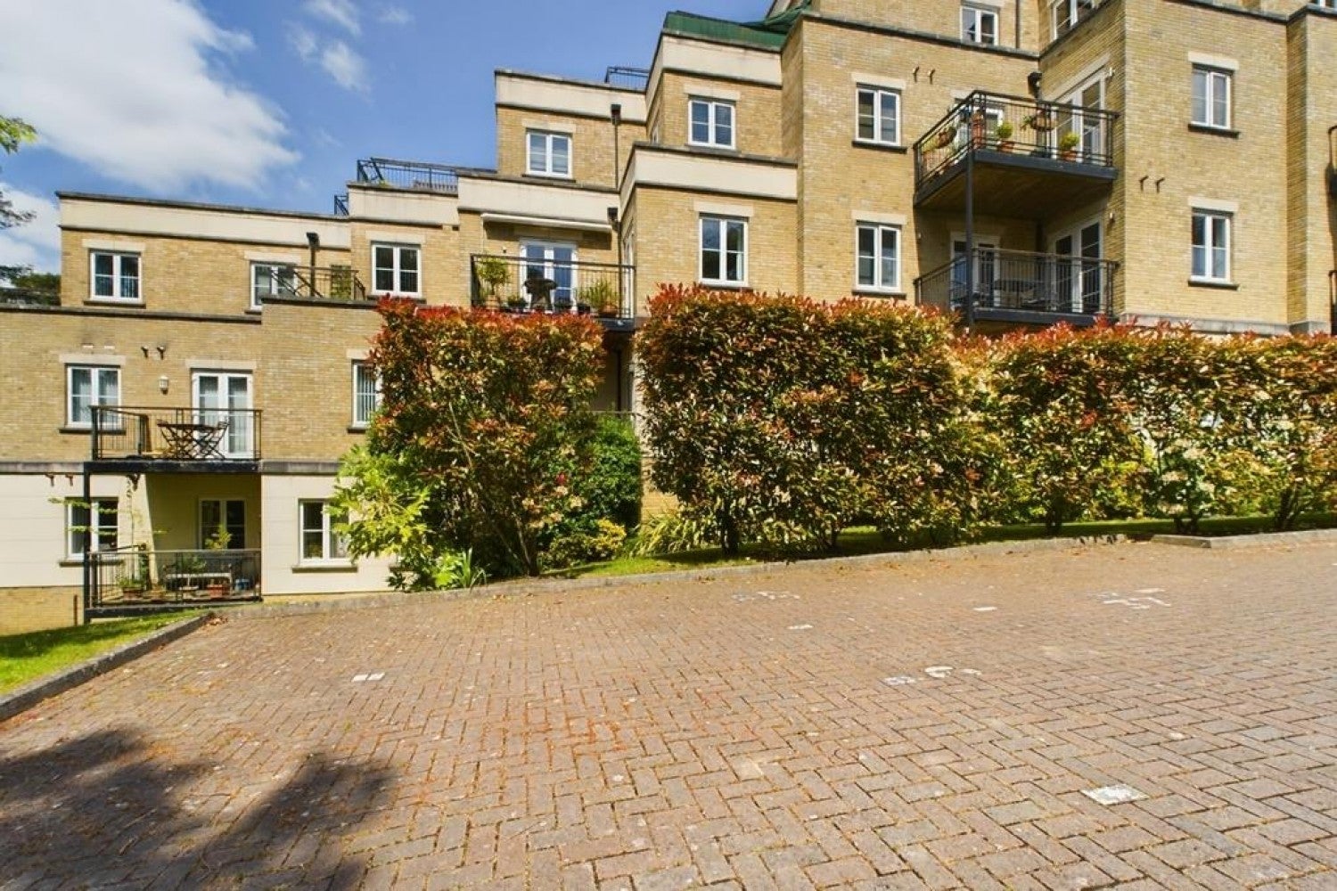 Flat Providence Park in Southampton