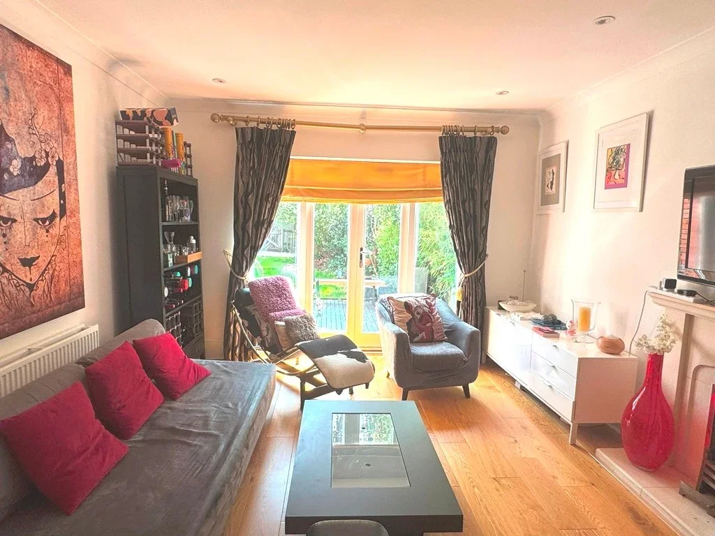 Room Rosemary Drive in St Albans
