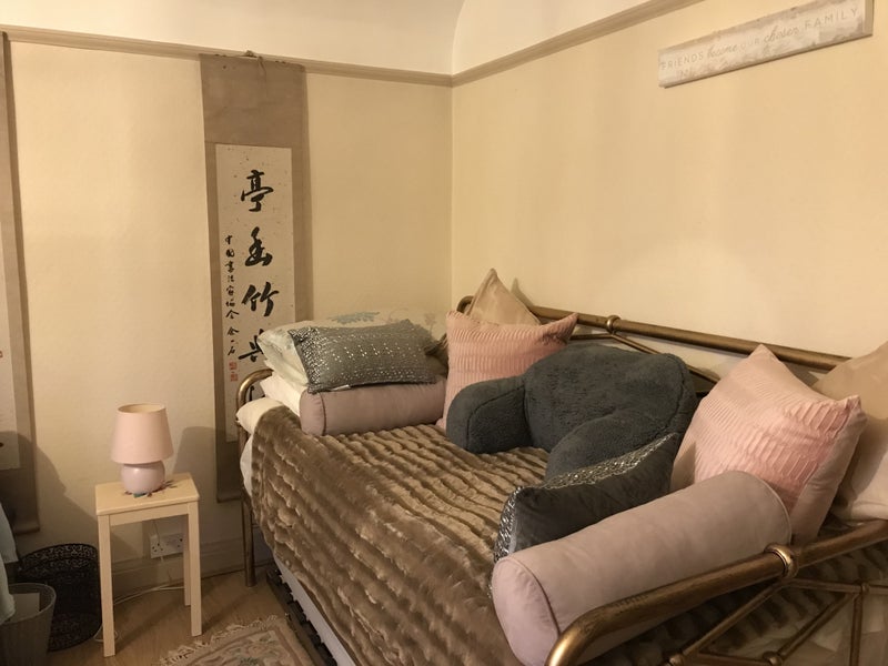 Room Hallfields Lane in Charnwood