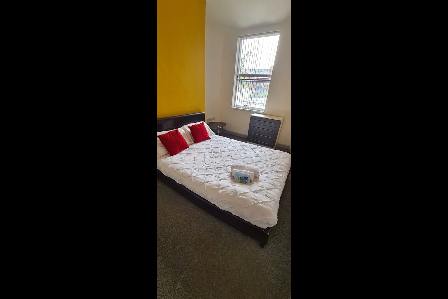Room Edleston Road in Crewe
