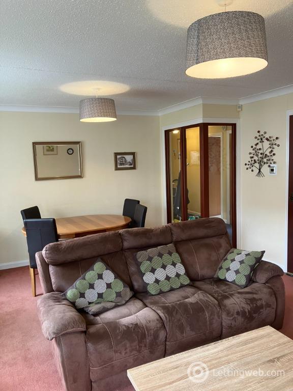 Flat Ascot Court in Glasgow