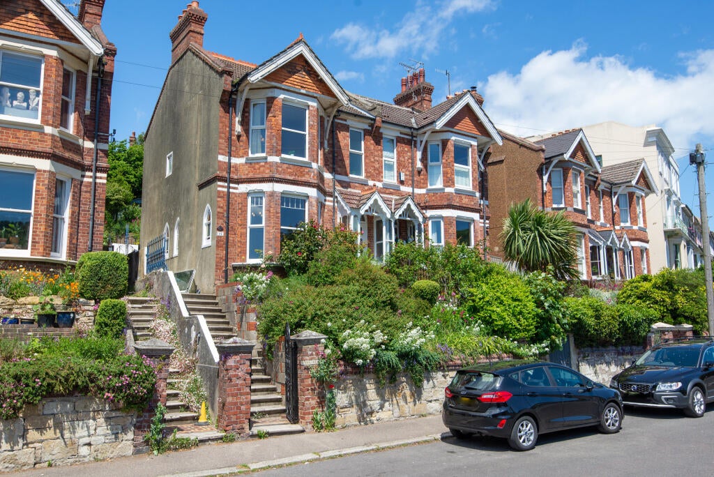 House Dudley Road in St Leonards