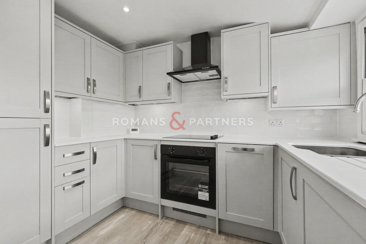 Flat Rutland Gate in City of Westminster