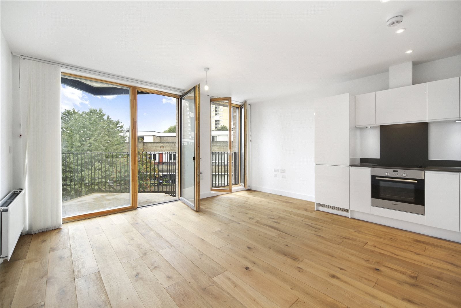 Flat Lockton Street in Greater London