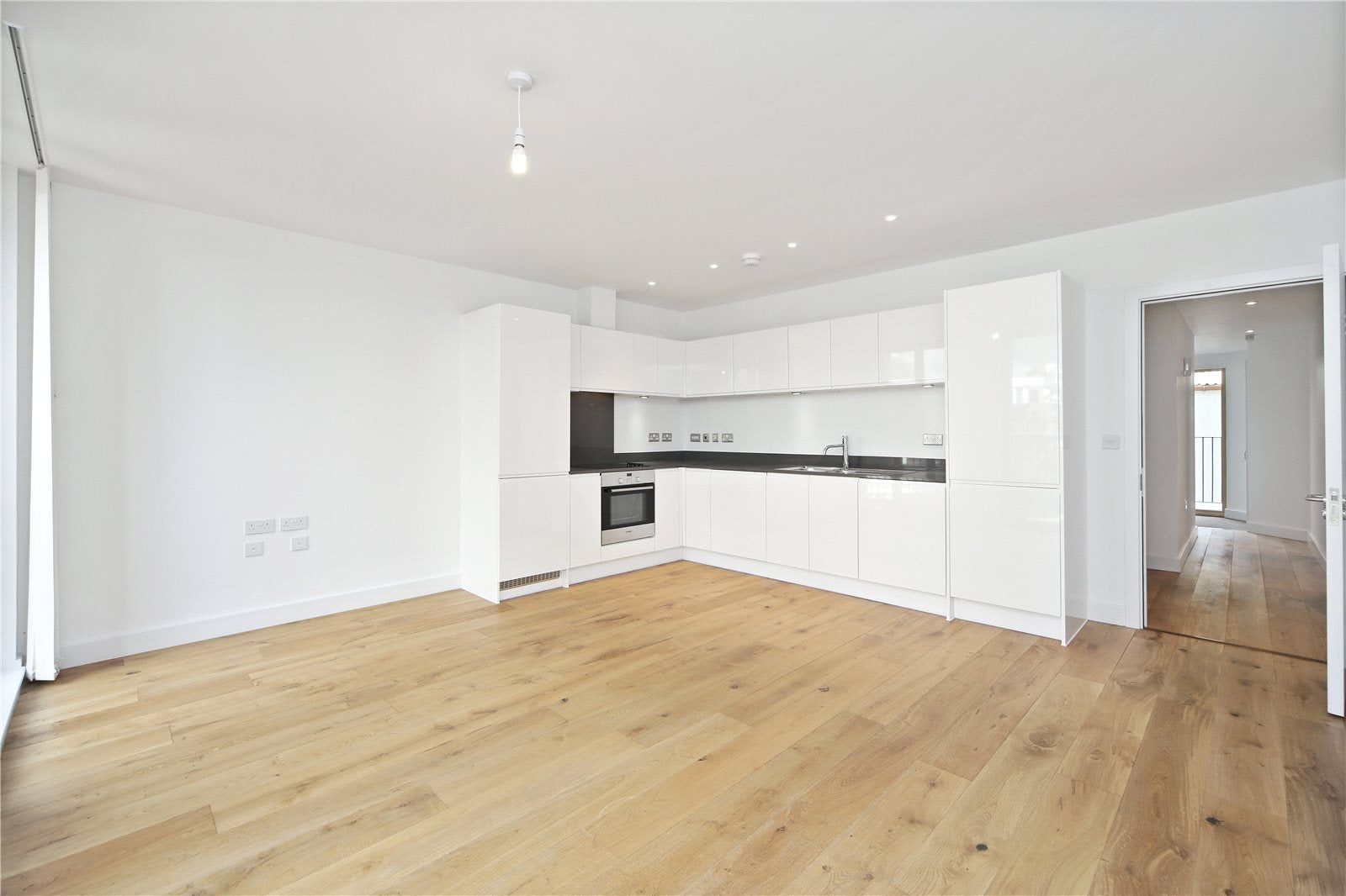 Flat Lockton Street in Greater London