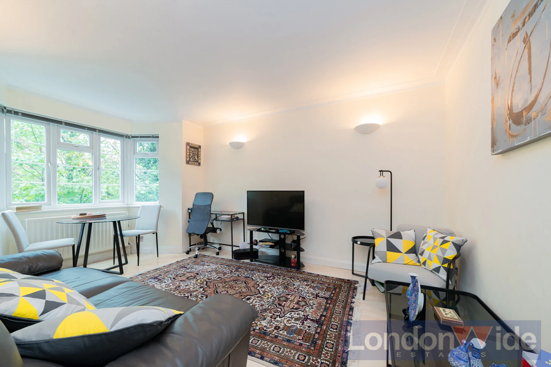 Flat Shirland Road in City of Westminster