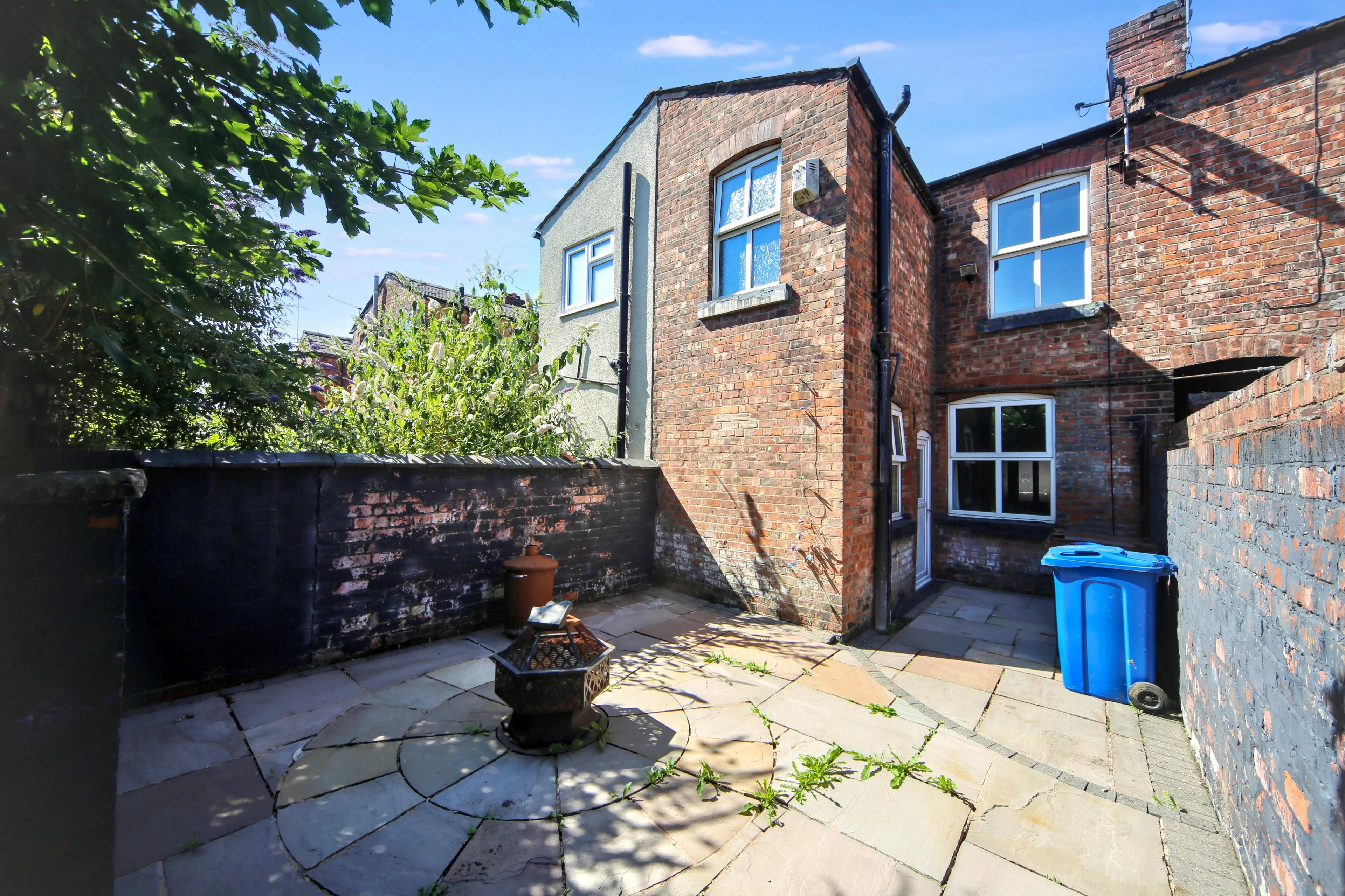 House Brookhouse Street in Wigan