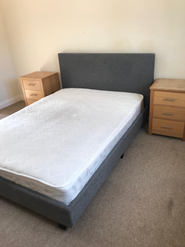 Room Cavell Drive in East Hertfordshire