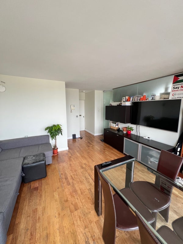 Room Notting Hill Gate in Greater London