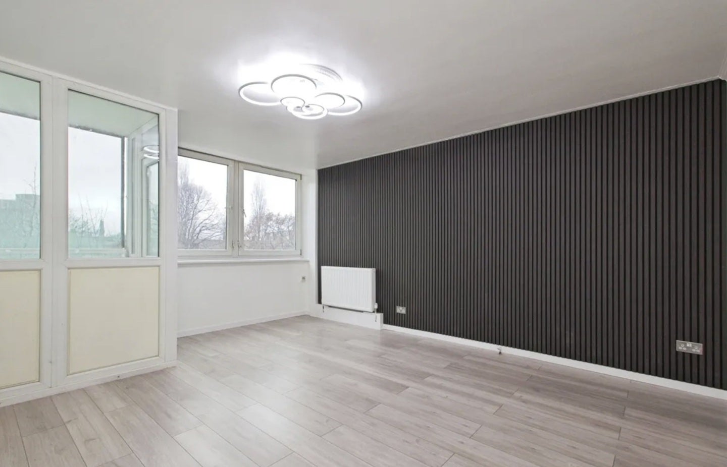 Flat Rectory Place in Greater London