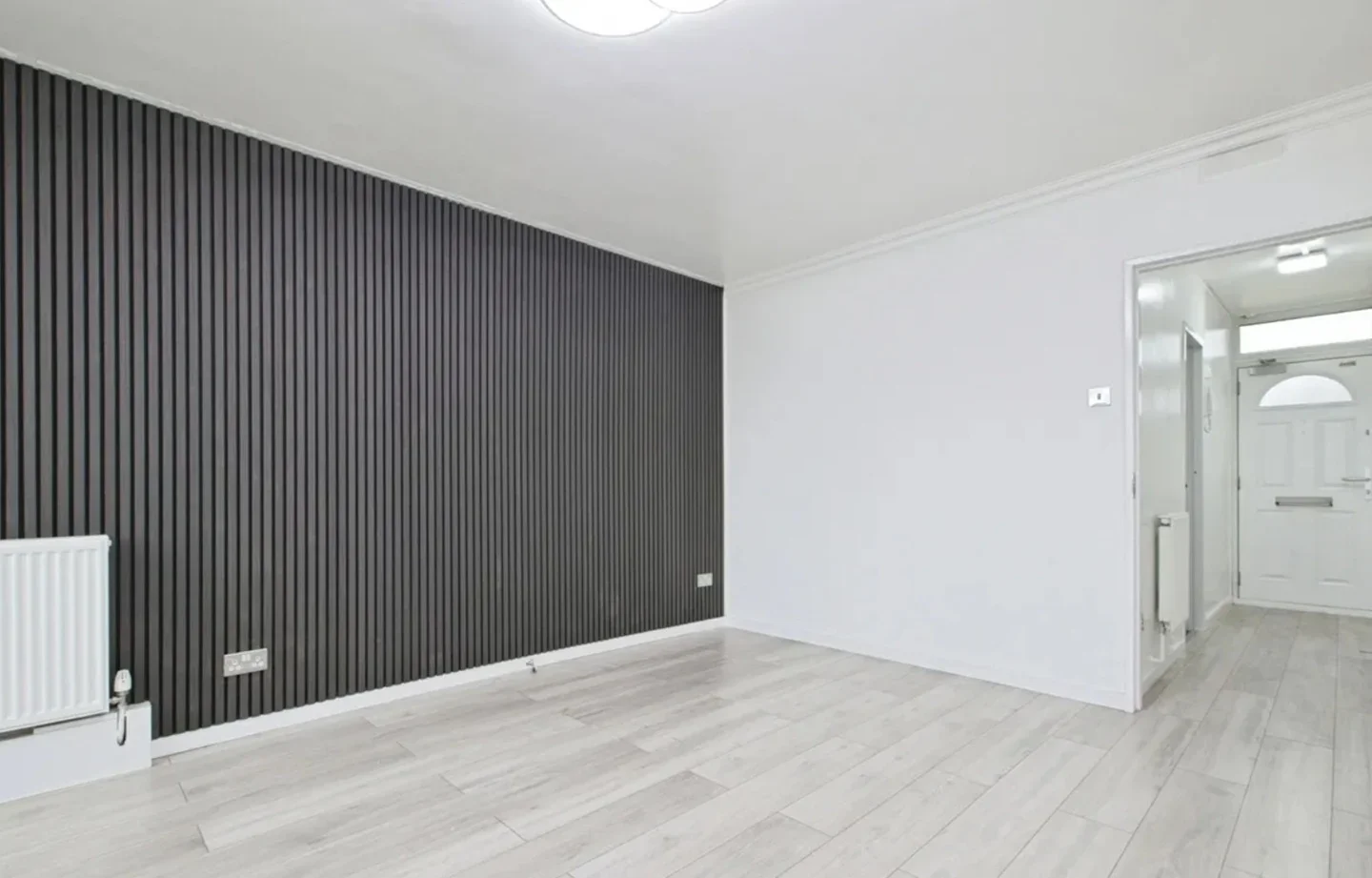 Flat Rectory Place in Greater London