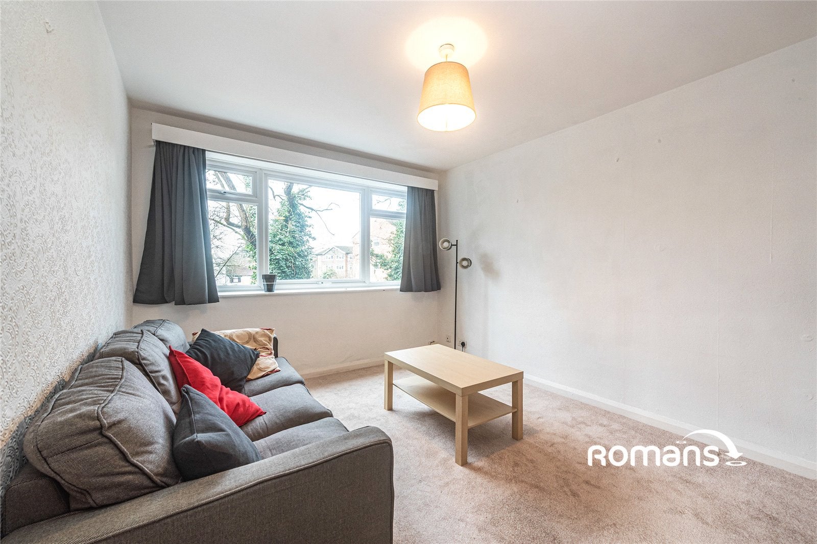 Flat Southcote Road in Reading