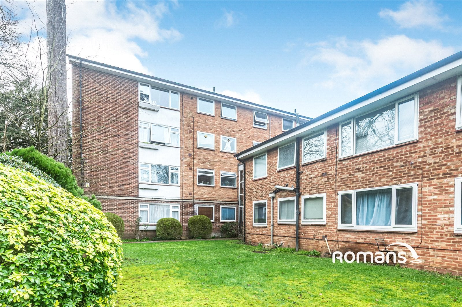 Flat Southcote Road in Reading