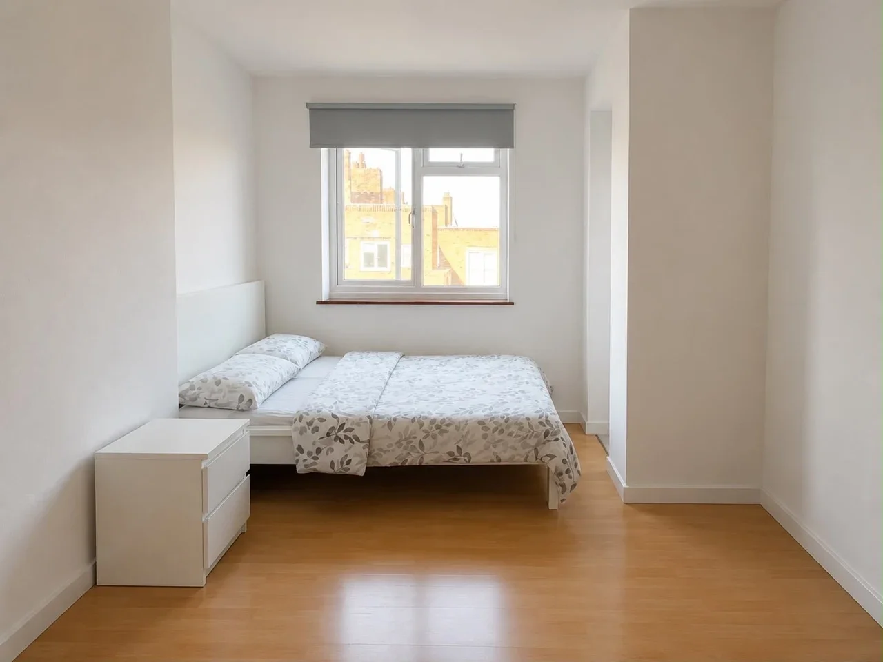 Room Tennis Street in Greater London