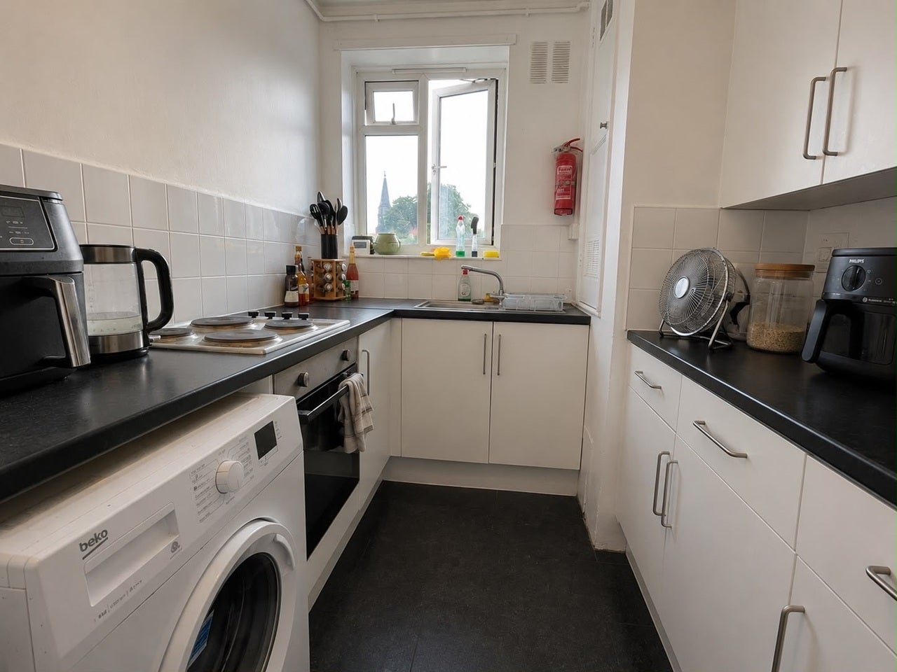 Room Tennis Street in Greater London