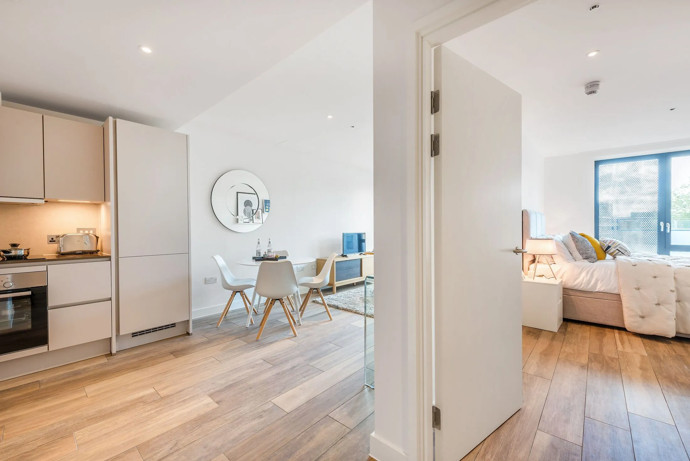 Flat Three Colts Lane in Greater London